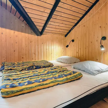 Holiday home Three-bedroom In Rodby 28 *