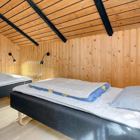 Σπίτι διακοπών Three-bedroom In Rodby 28 Kramnitse