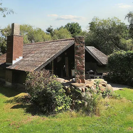 Three-bedroom In Rodby 28 Nyaraló